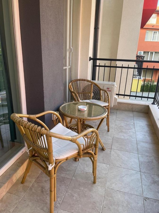 Sun&Moon Apartment Obzor Ngoại thất bức ảnh